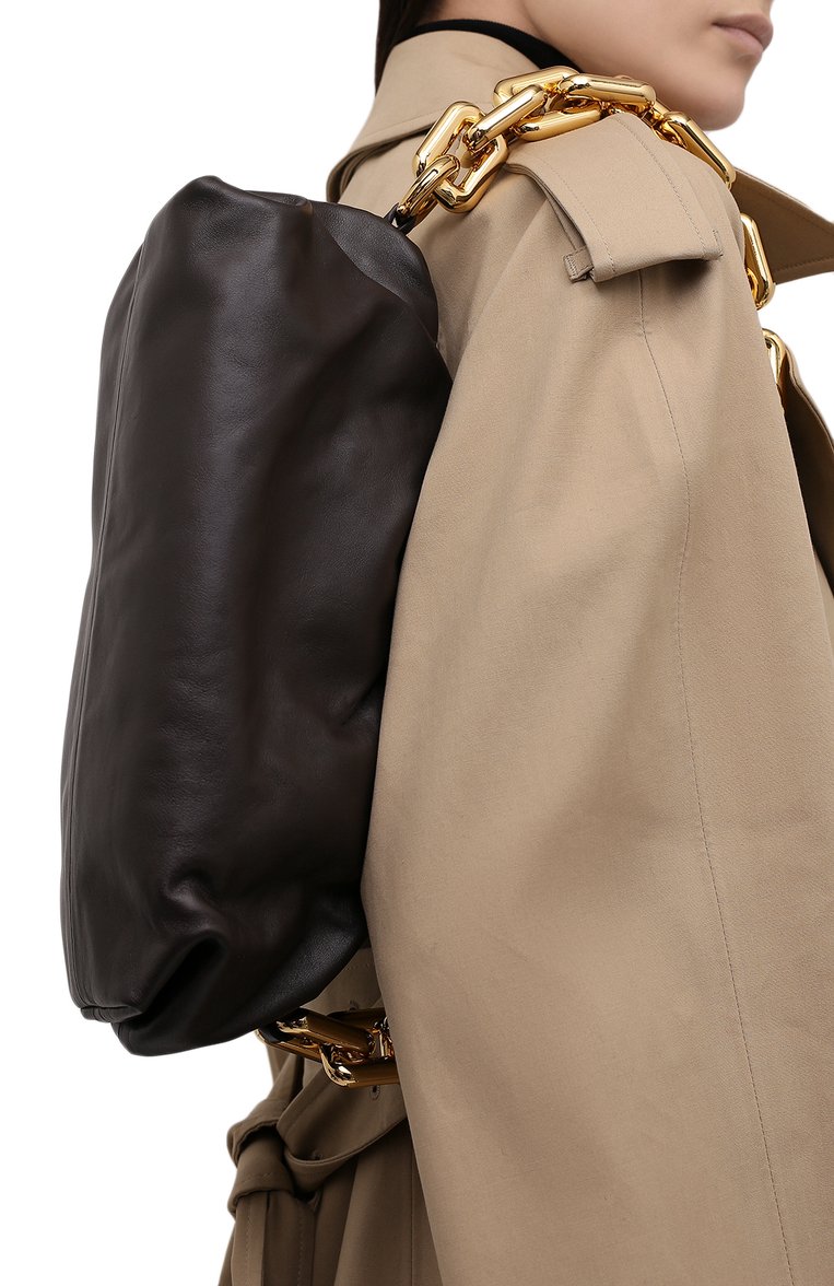 Женская сумка chain pouch BOTTEGA VENETA темно-коричневого цвета, арт. 620230/VCP40 | Фото 6 (Материал: Натуральная кожа; Размер: medium; Сумки-технические: Сумки top-handle, Сумки через плечо; Региональные ограничения белый список (Axapta Mercury): RU; Автоматизация ТО: Проставлено; Автоматизация состава: Проставлено)