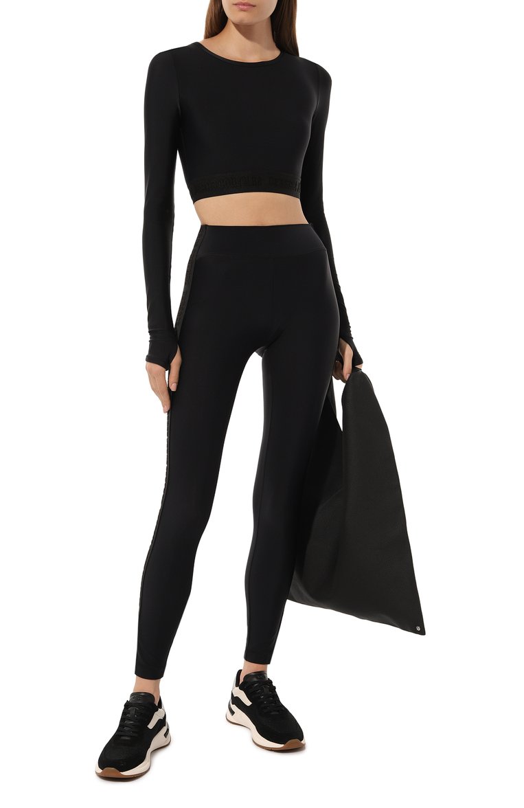 Женские легинсы VERSACE JEANS COUTURE черного цве�та, арт. 77HAC114/J0148 | Фото 2 (Длина (брюки, джинсы): Стандартные; Материал внешний: Синтетический материал; Женское Кросс-КТ: Леггинсы-спорт; Стили: Спорт-шик; Автоматизация ТО: Проставлено; Автоматизация состава: Проставлено)